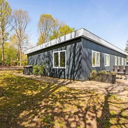 Wunderschönes Haus Mit 3 Schlafzimmern In Rønde Ferienhaus *