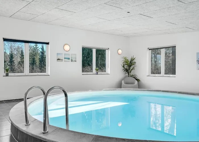 Three-bedroom In بيت للعطل *