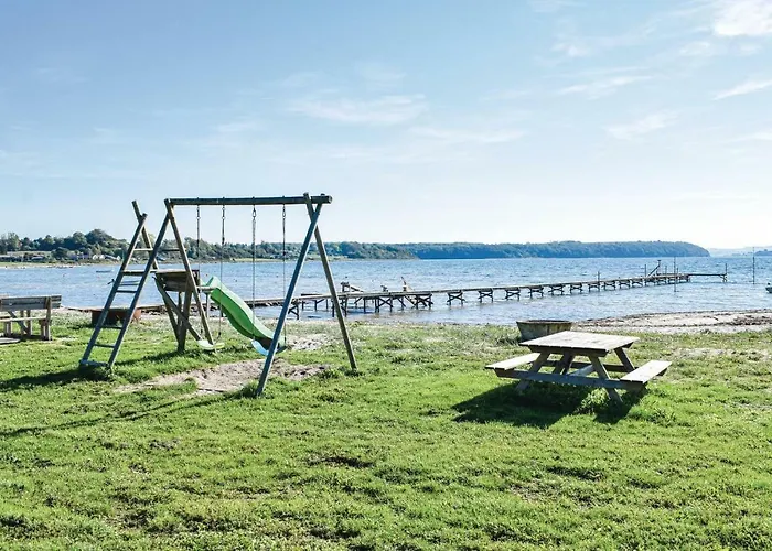Three-bedroom In * Rønde